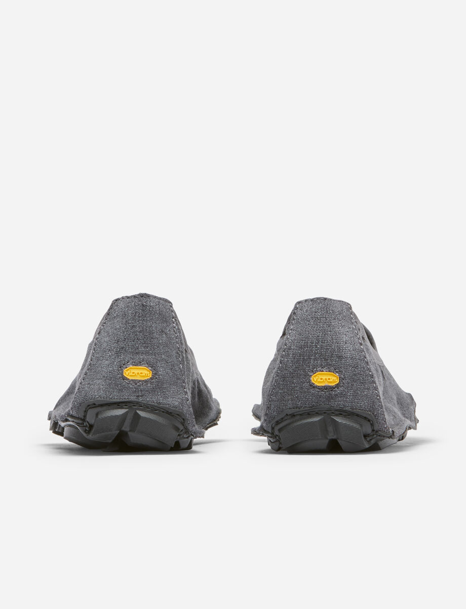 One Quarter Velvet Black - Image 4