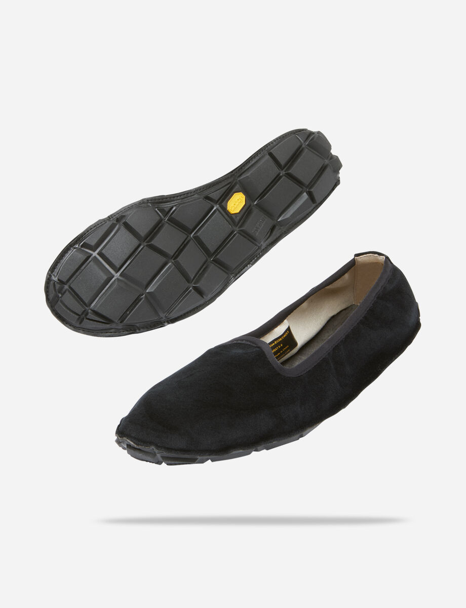 One Quarter Velvet Black - Image 6