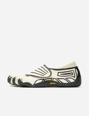 Groundsplay Ivory / Black